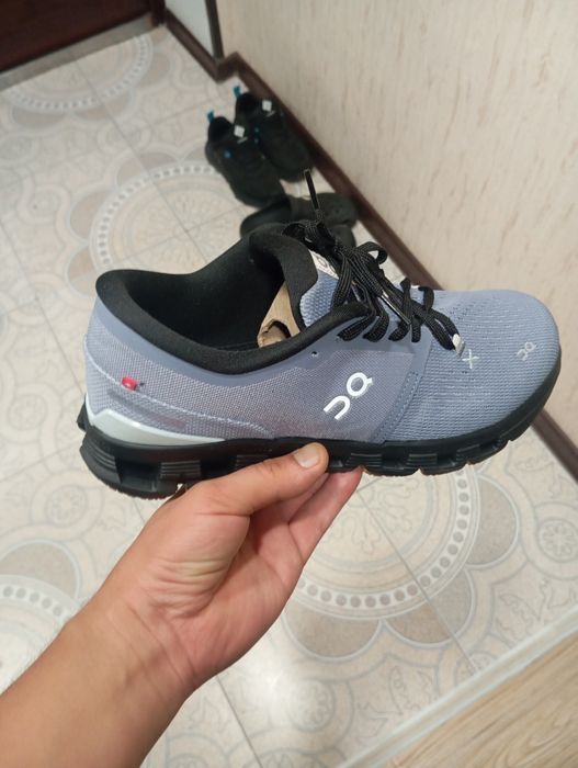 Кросовки 43 хорошие качество