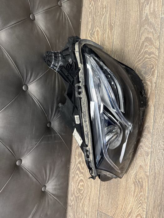 Mercedes w213 e class Multibeam ляв фар фарове