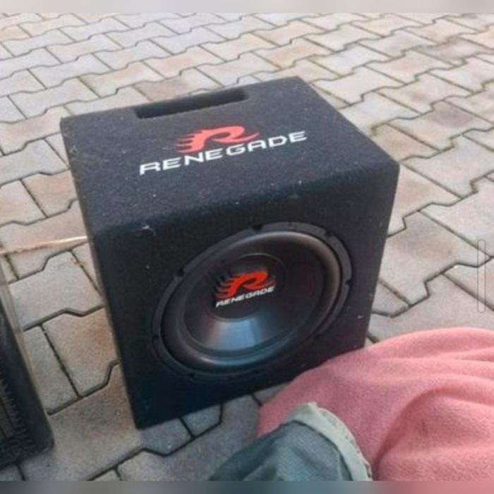 Subwoofer auto Renegade RXV 1000