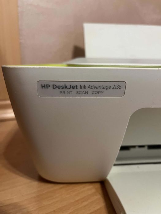Принтер  HP Deskjet Ink Advantage 2135