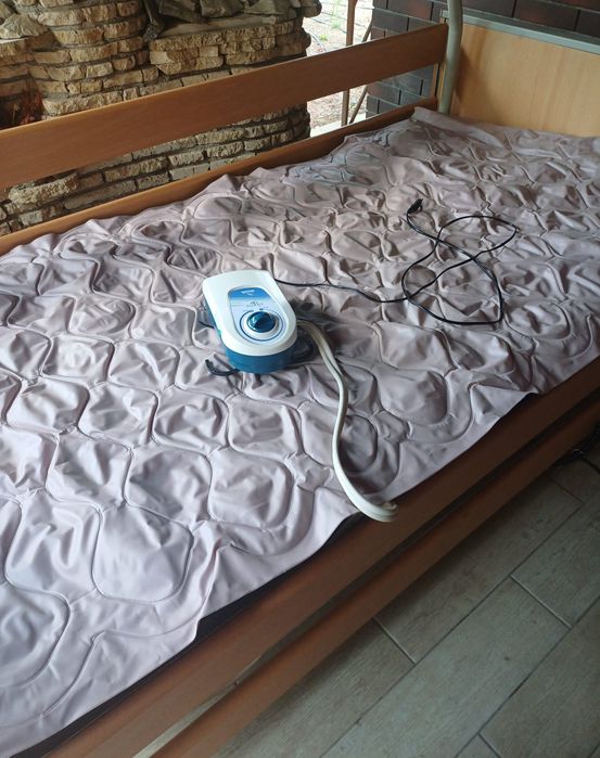 Paturi medicale electrice / paturi pentru bolnavi / paturi spital