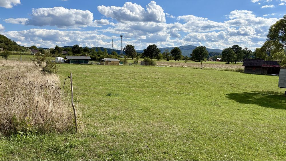 Teren intravilan de 2400 m² de vânzare în Sovata – Strada Alunei