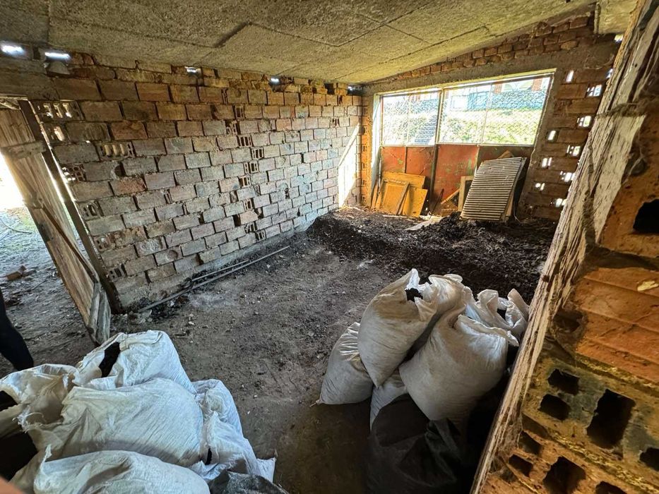 Продажба на къща в с.Баница