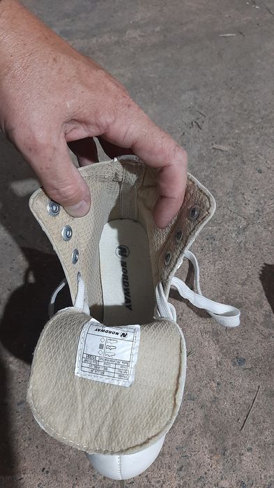 Коньки детские!!!