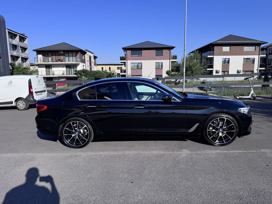 BMW 5 Series 2018 — imagine 11