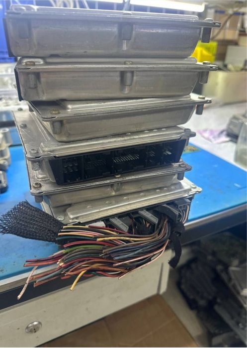 M113 Mercedes 5.0 yangi motor