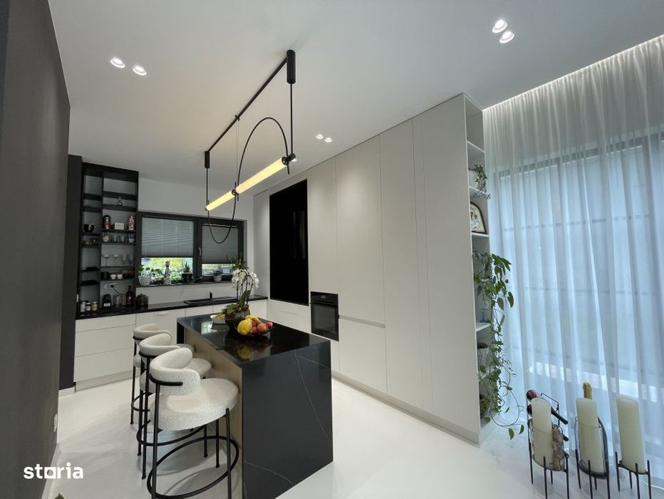 DE VANZARE: Vila cu 5 camere, individuala, design scandivat