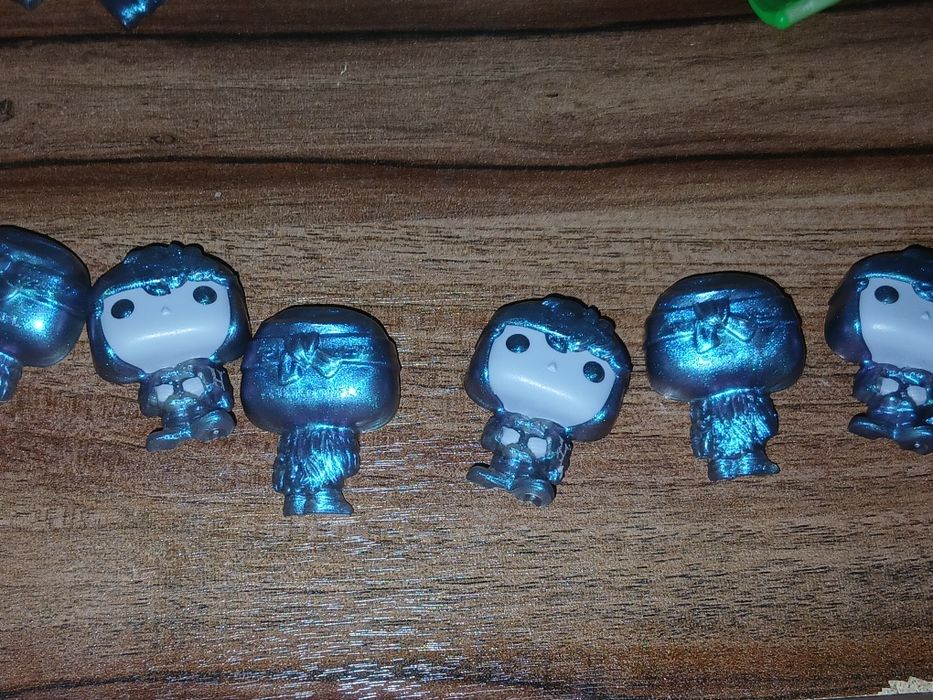 Продам фигурки   обмен интересует