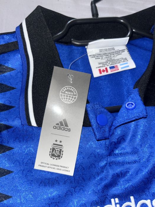 Adidas Аржентина №10 (Марадона) – класическа ретро фланелка