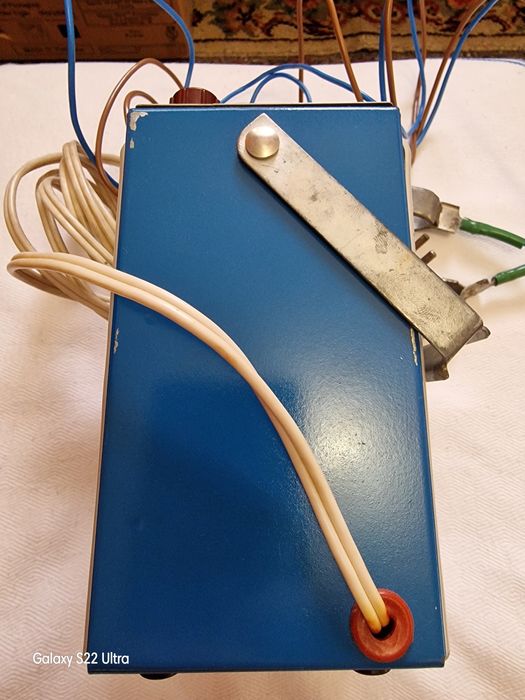 Redresor auto 6-12 V producție URSS