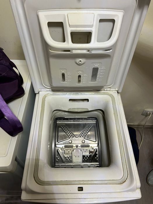 Стиральна машинка в хорошем состоянии