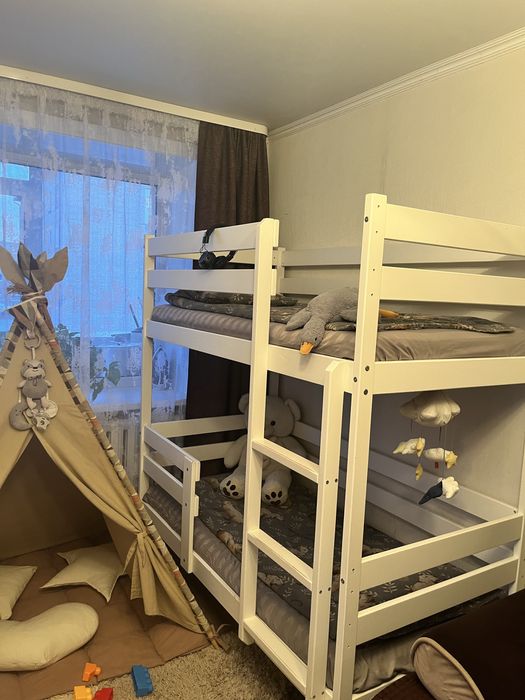 детская кровать двухьярусная