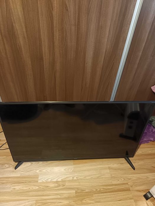 SMART Телевизор JVC Aquos 50 инча