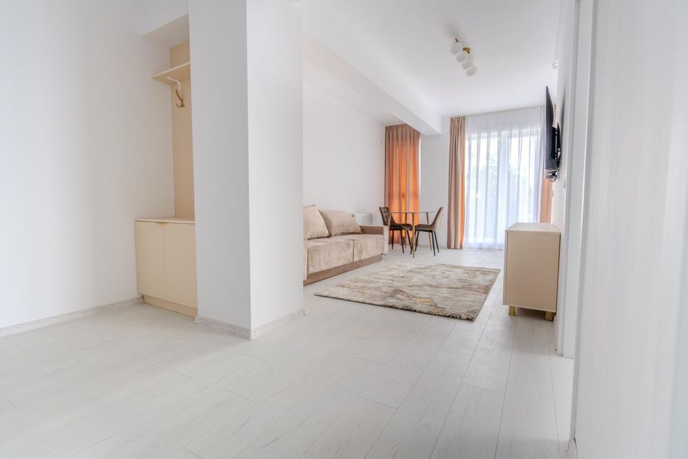Apartament 2 camere de vanzare Complex Lara