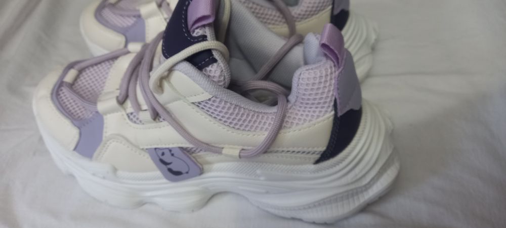 Adidas de dama sun folosit