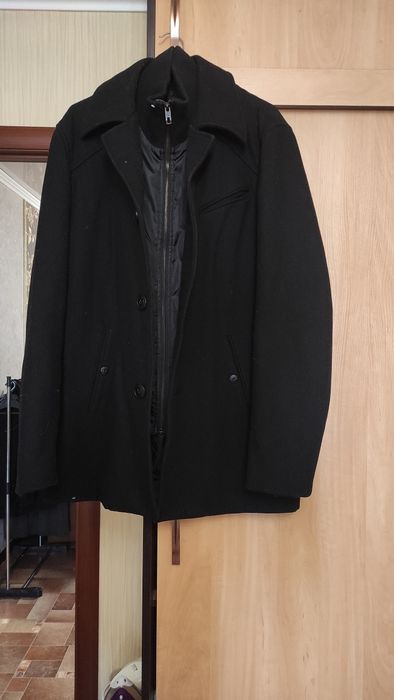Мужское пальто черное