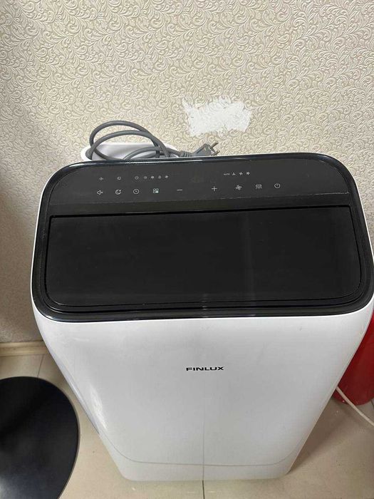 НАМАЛЕНИЕ! Климатик Finlux MIA12HOT мобилен, 12000 охл/отопление BTU