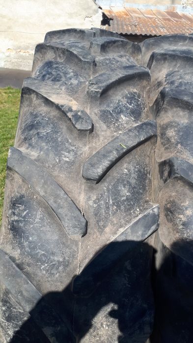 Cauciucuri tractor sau Ifron 12,4R38 Michelin radial