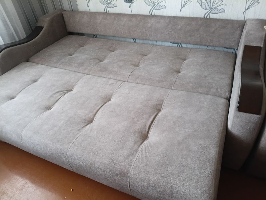 Диваны б/у  раскладные