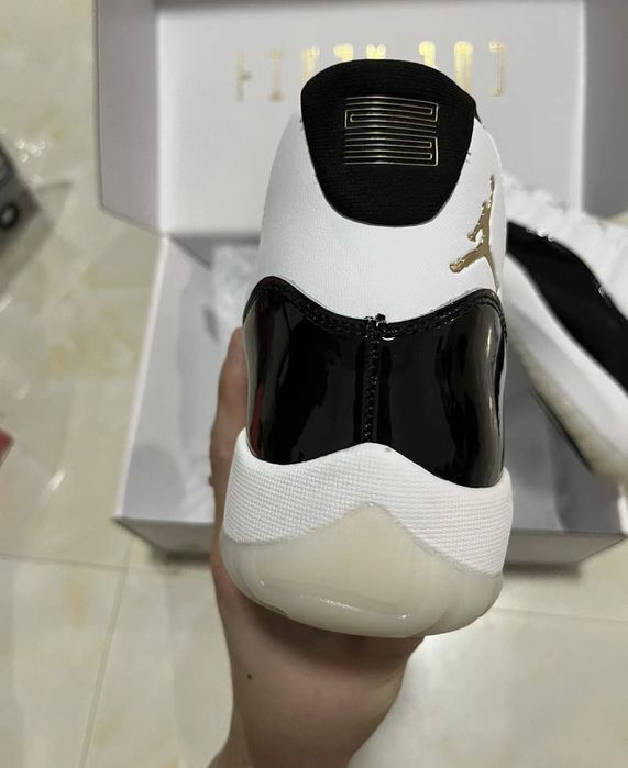 Air Jordan 11 Retro DMP Gratitude