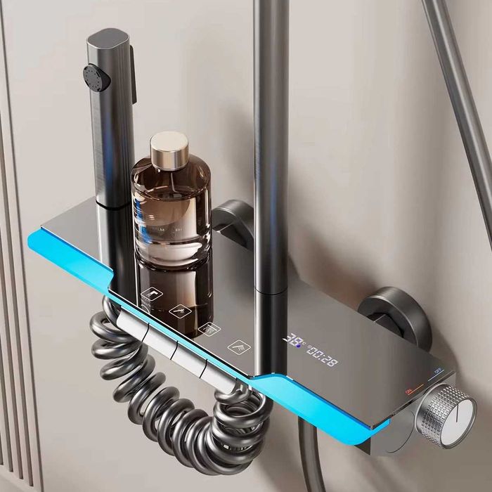 Модерен интелигентен душ с дисплей и LED подсветка D35