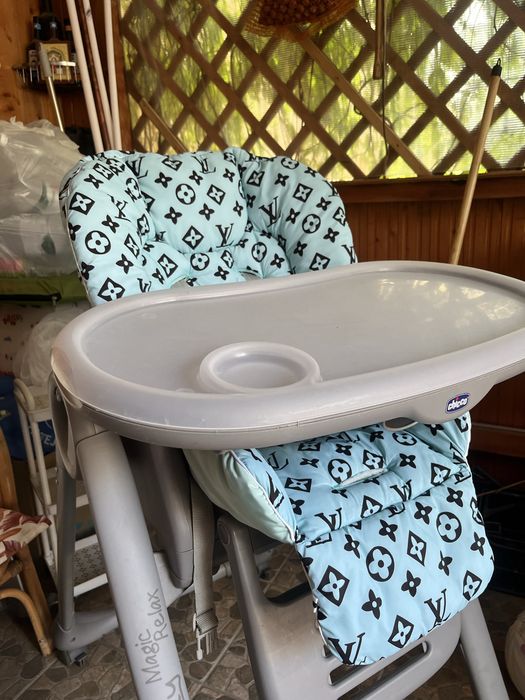 Scaun de masa Chicco Polly Magic Relax