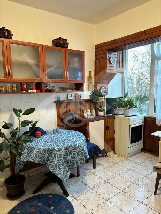 Дава се под наем Двустаен апартамент в София, Лозенец - 83 кв.м за 600 € - Снимка #4