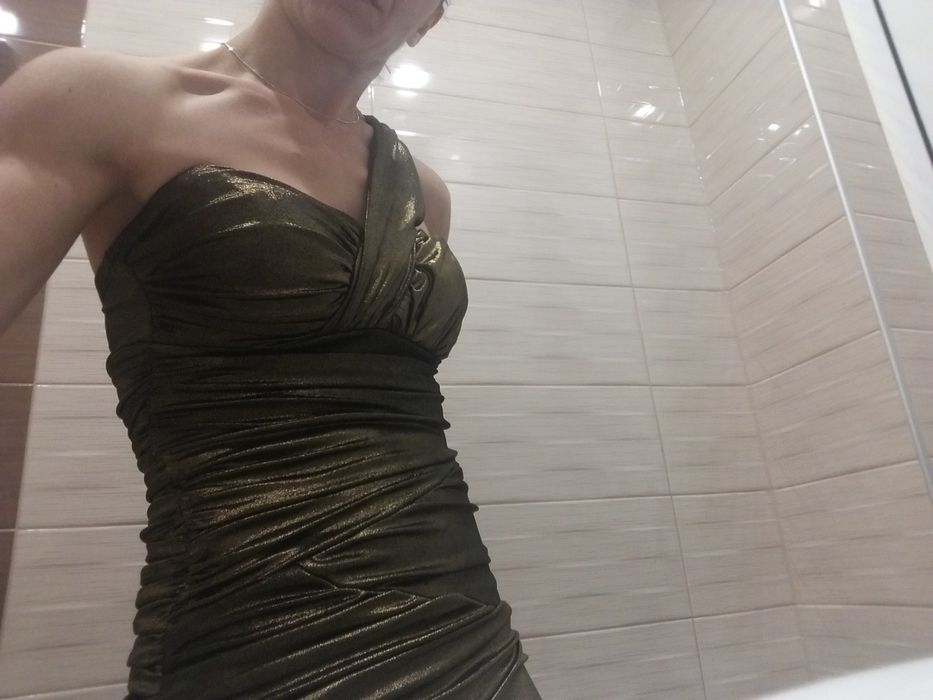 Нова елегантна дамска рокля, размер S