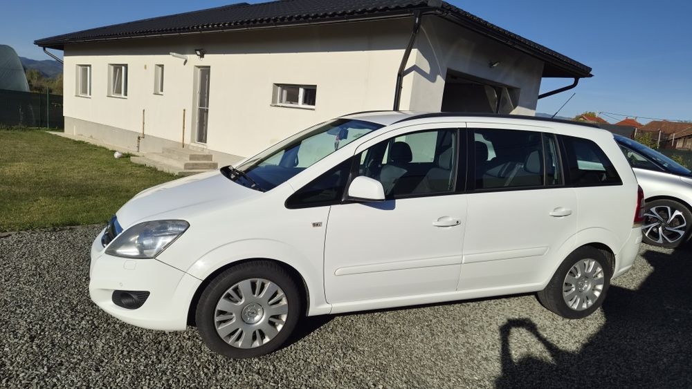 OPEL Zafira 2013 — imagine 2