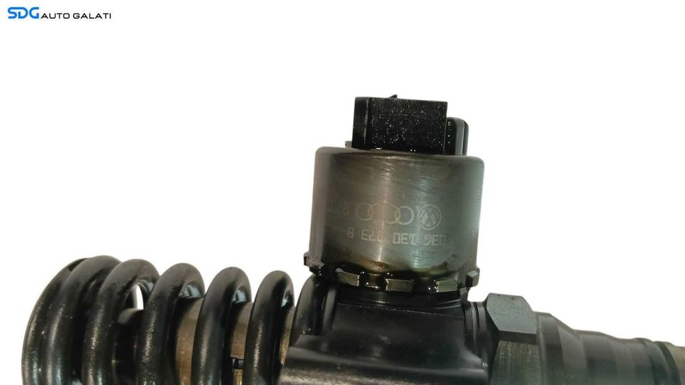 Injector Injectoare Volkswagen Golf 5 2.0 TDI 2004 - 2008 Cod 03G130073B [M9085]