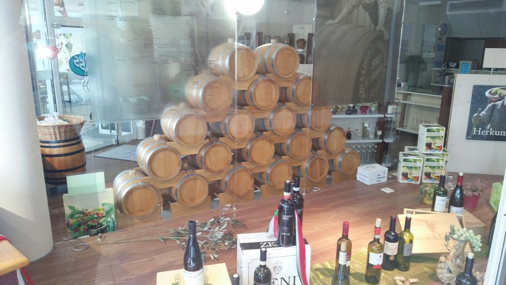 Бурета и каци от Дъб и Акация