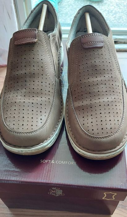 Мъжки обувки от естествена кожа