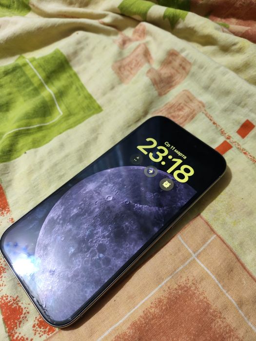 Продам Айфон 16 про