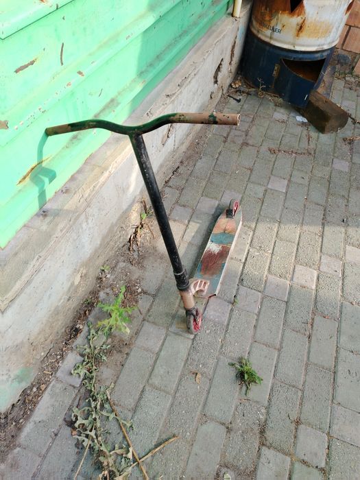 Трюковой самокат