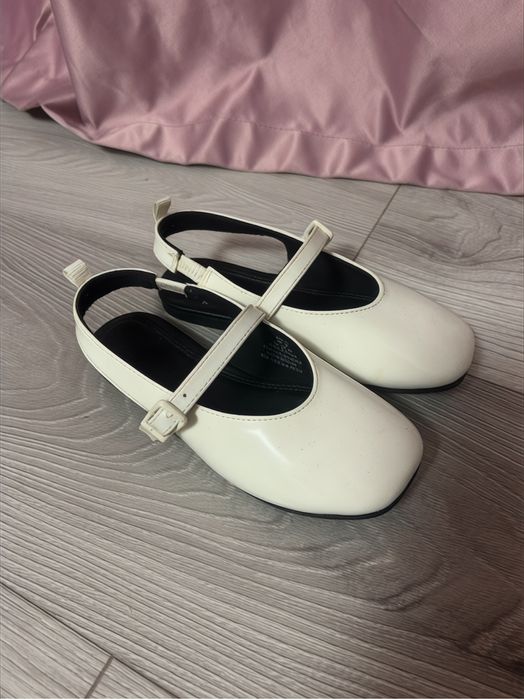 Pantofi decupati H&M, 27