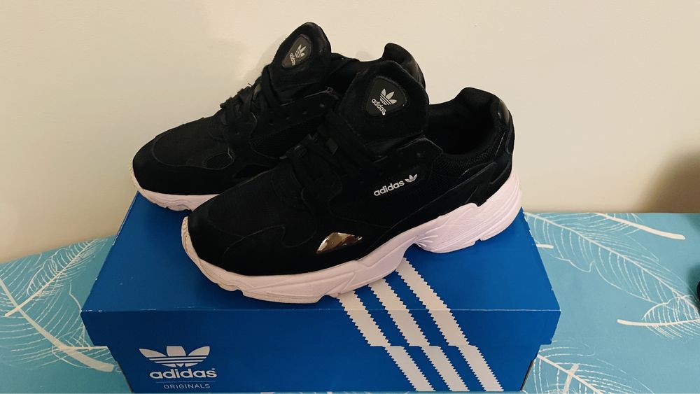 Adidas damă mărimea 36,5