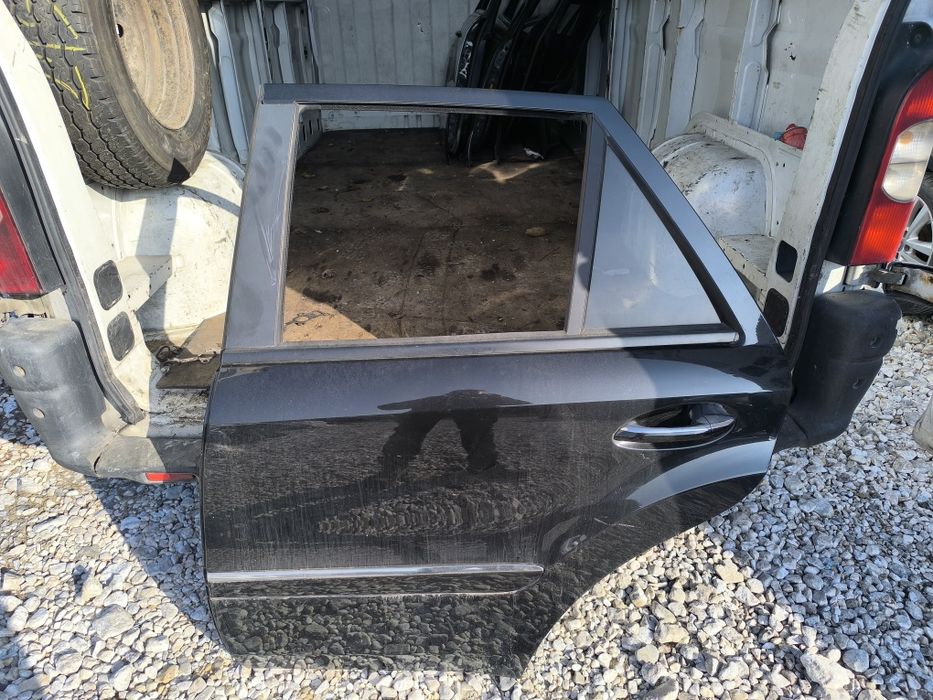 Задна лява врата Mercedes ML 164