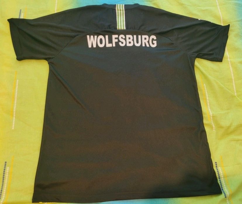 Вратарска тениска на Волфсбург/Найк/Л размер
