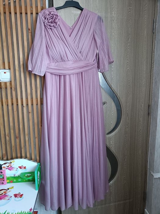 Rochie eleganta roz pudra