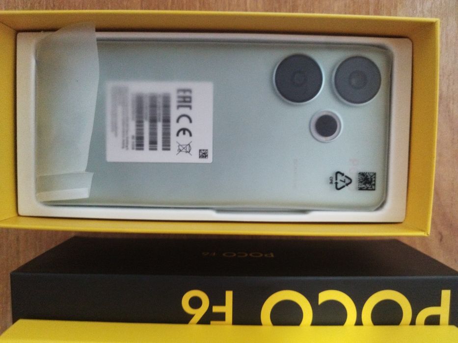Продам poco f6 512гб