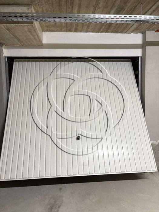 Дава се под наем Гараж / Паркомясто в София, Малинова долина - 50 кв.м за 210 € - Снимка #3