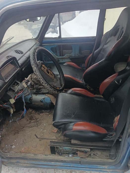 Спорт сиденья ковши