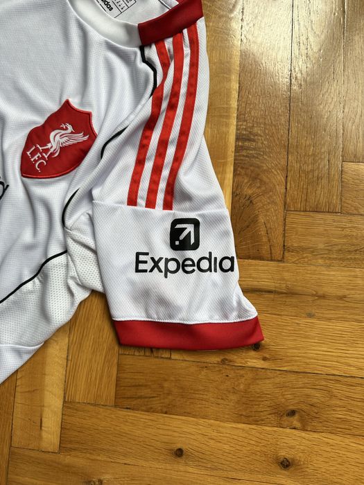 Liverpool 25/26 away kit, М размер. Футболна тениска