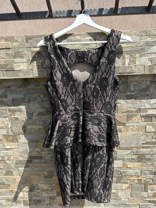 Официална рокля пепит