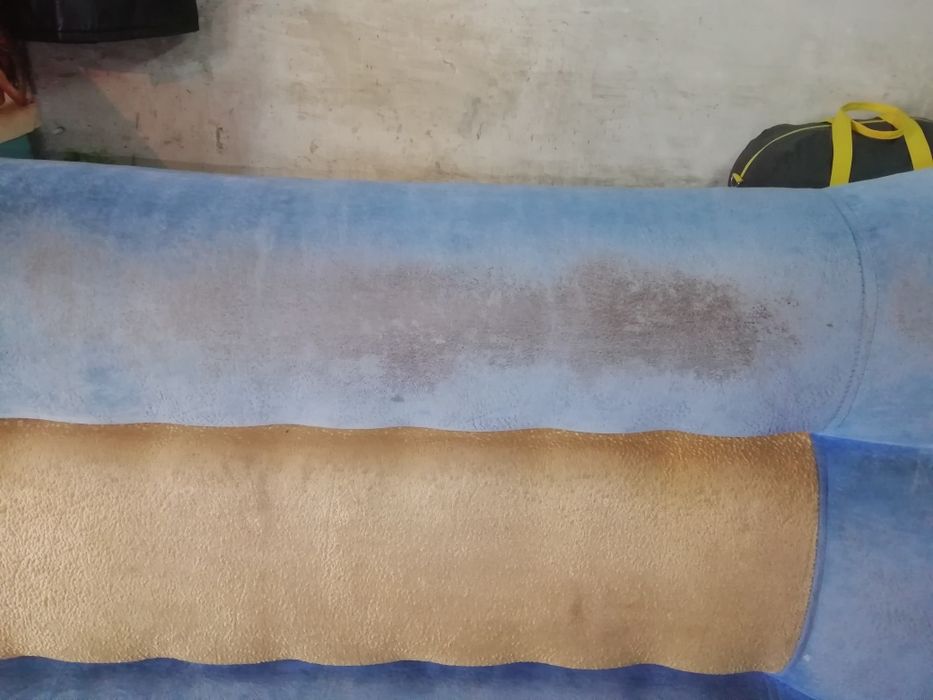 Диван б/у маленький