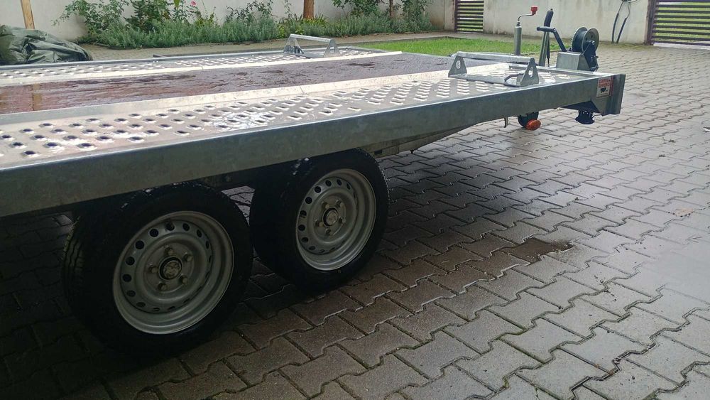 Platformă auto 2000kg 4x2m basculabilă