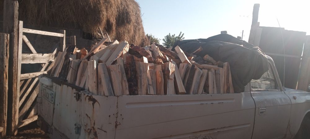 Дрова рублнные...