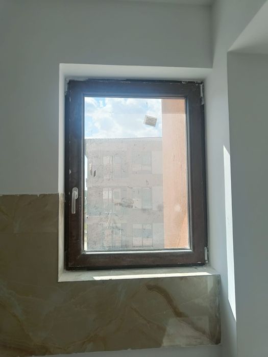 Termopane și Rulouri Exterioare