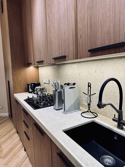 Yunusabad Residence Продается 2 ком квартира ремонт пос-во Америки