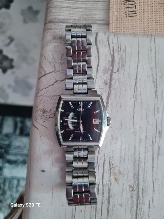Vând ceas automatic
